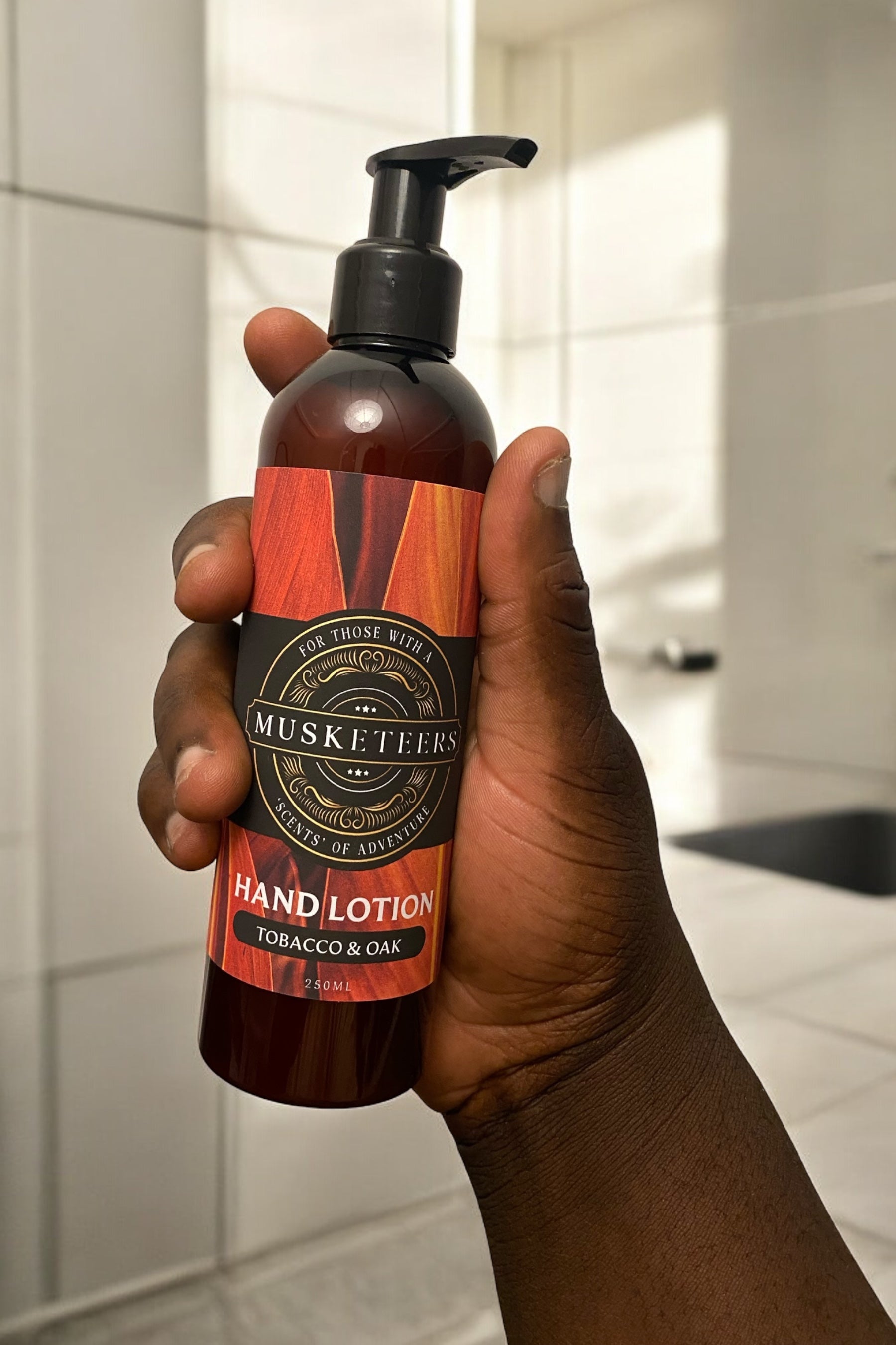 Tobacco & Oak Hand Lotion-1