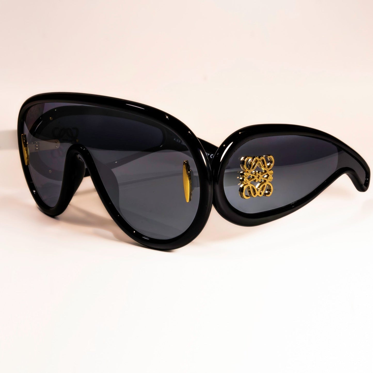 Loewe Wave Mask Sunglasses-14