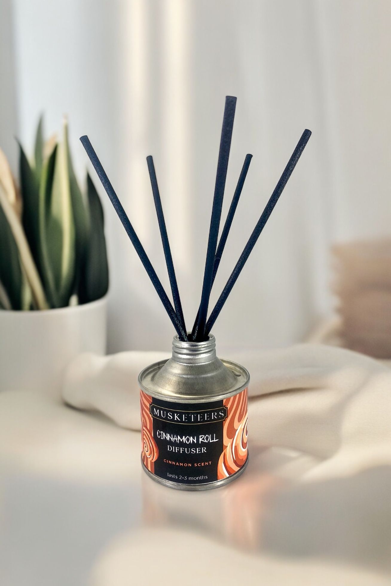 Cinnamon Roll Reed Diffuser-1