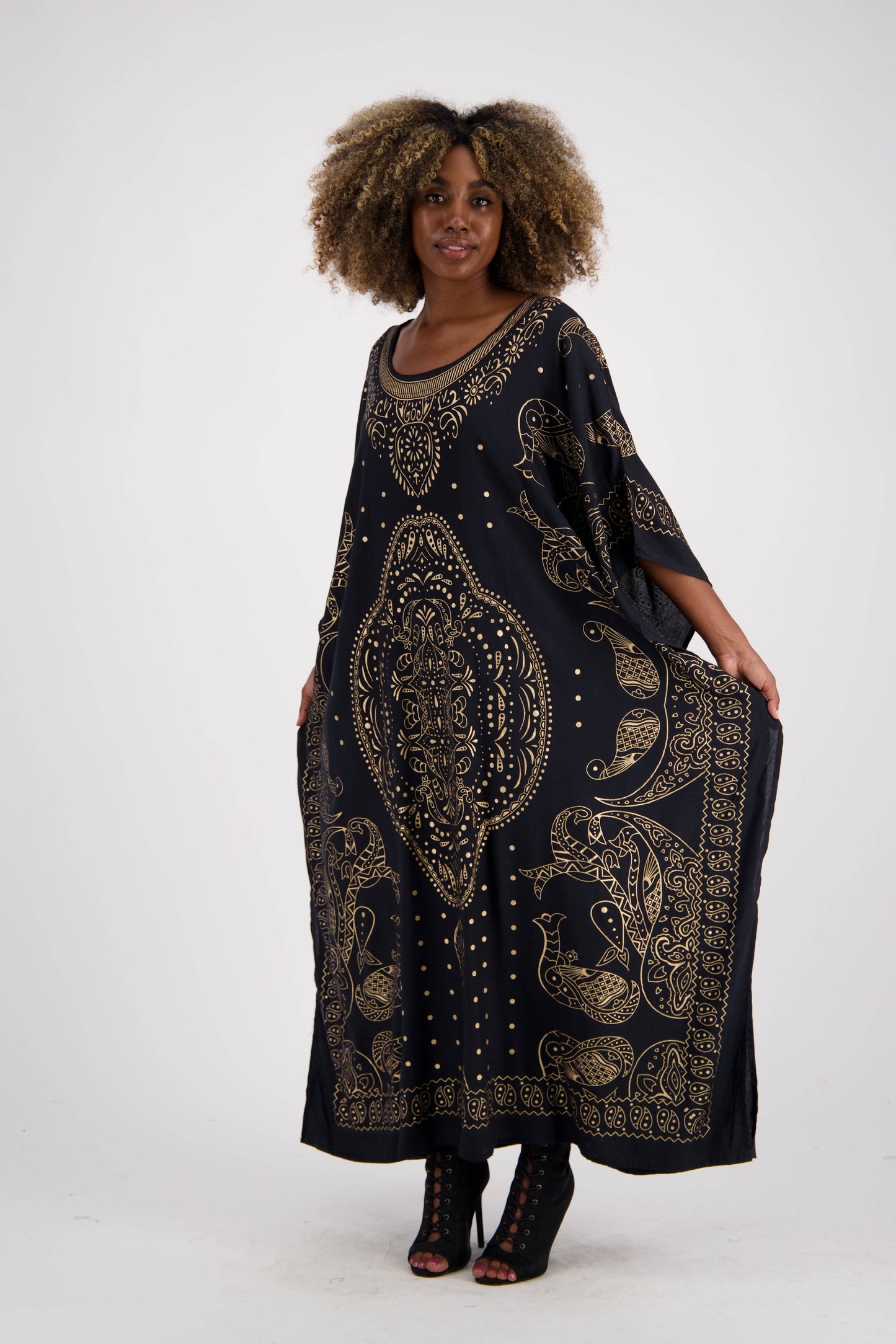 Geometric Print Kaftan KAF-1040: Assorted / One Size Fits Most