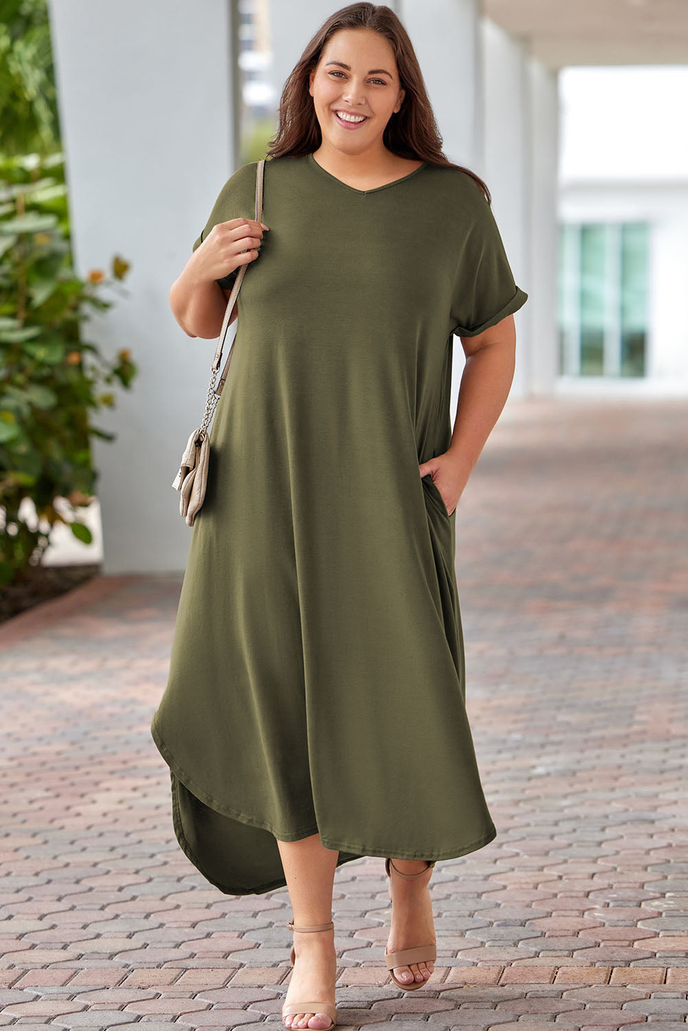 Green Plus Size V Neck Rolled Cuffs Maxi Dress-0