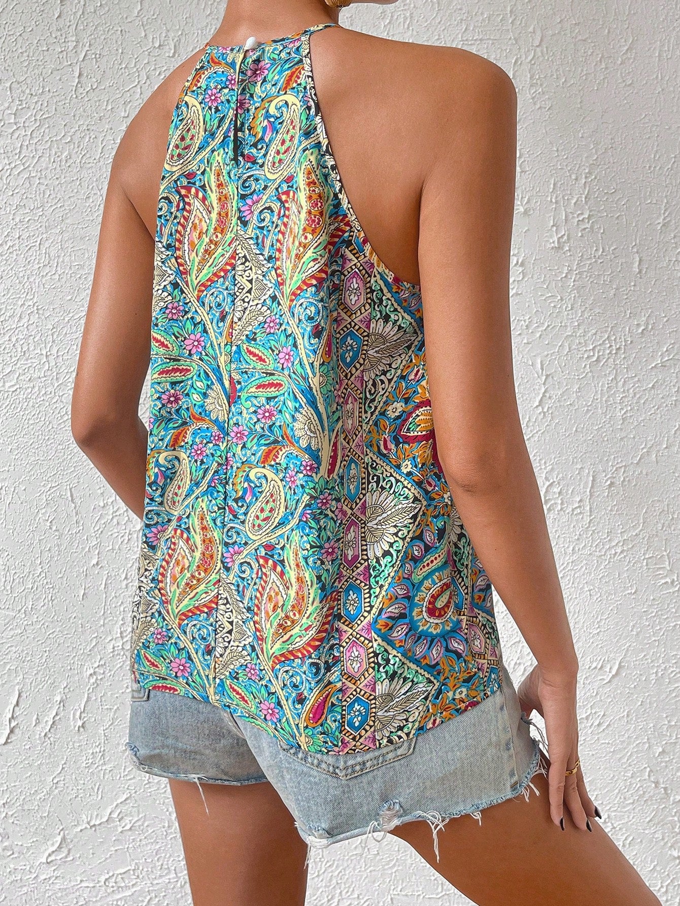 VCAY Paisley Print Keyhole Neckline Halter Blouse