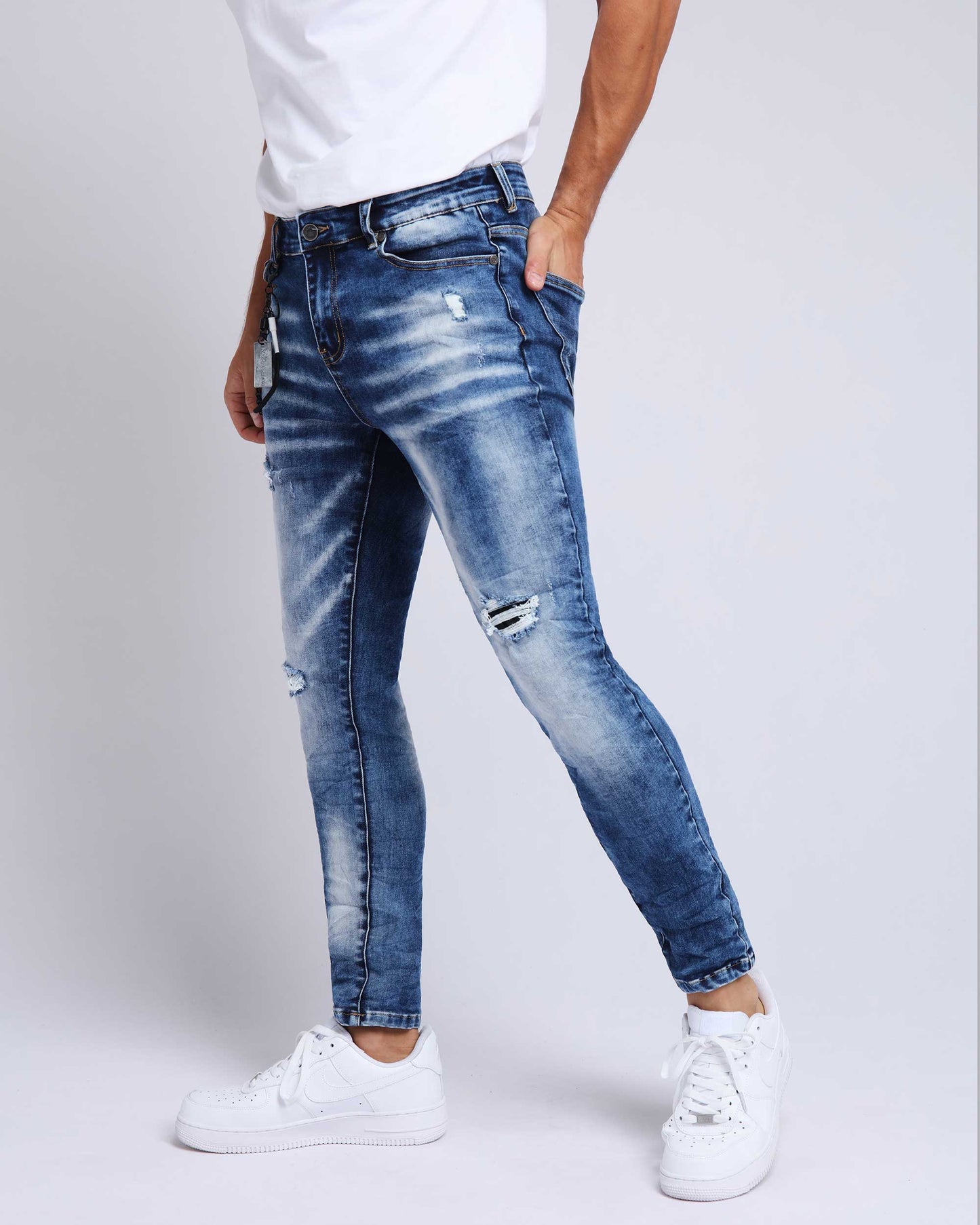 Slim Fit Washed Ripped Blue Jeans (Accessories random)