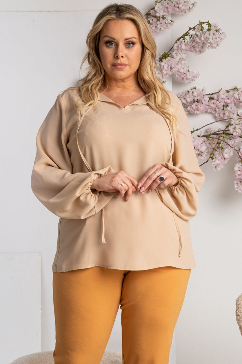 Plus-Size Bluse model 169690 Karko-0