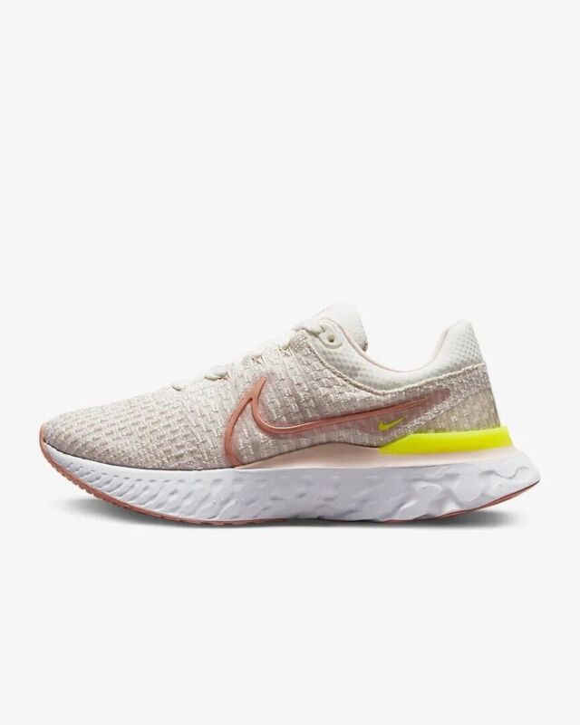 NIKE REACT INFINITY RUN FLYKNIT 2 - PINK, SAIL, WHITE DD3024 102 - UK 5, 7, 8, 9