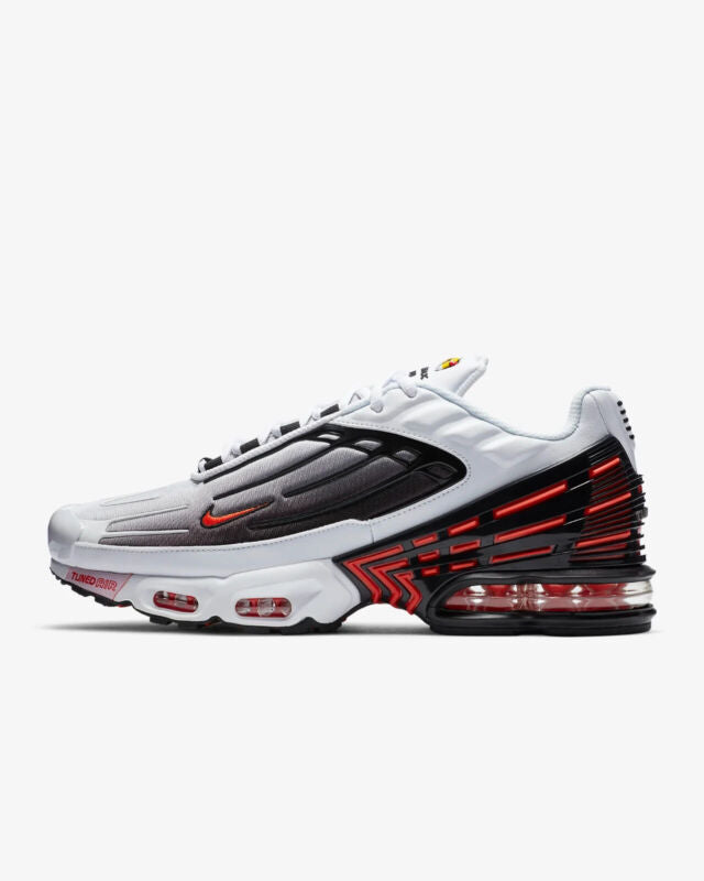 Nike Air Max Plus Tuned Plus 3 Leather Trainers in White / Grey and Red