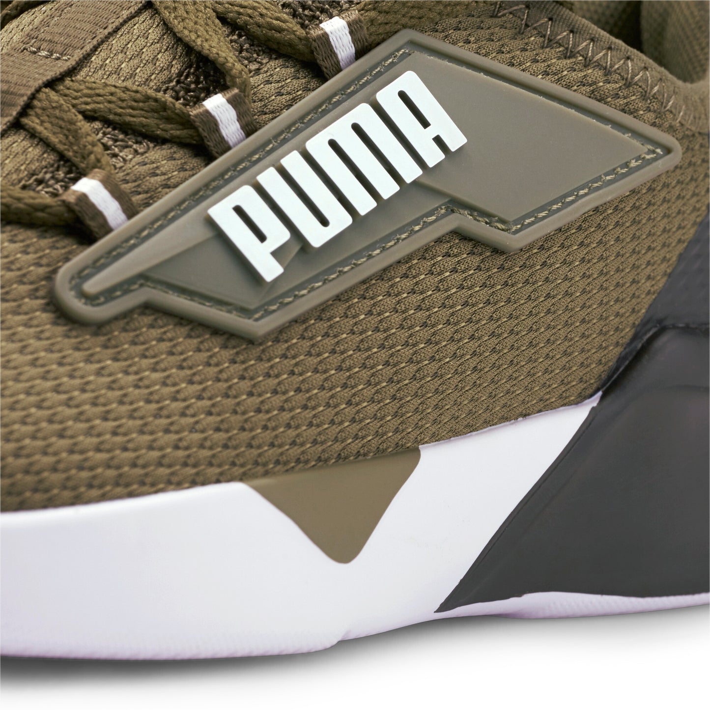 PUMA Retaliate 2 Trainers Sport Shoes Kids